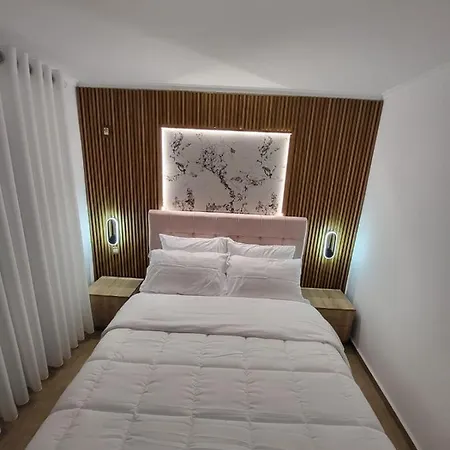Apartment Luxury Lake